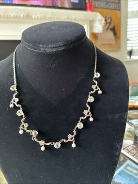 Delicate Silver-Tone Crystal & Pearl Drop Necklace